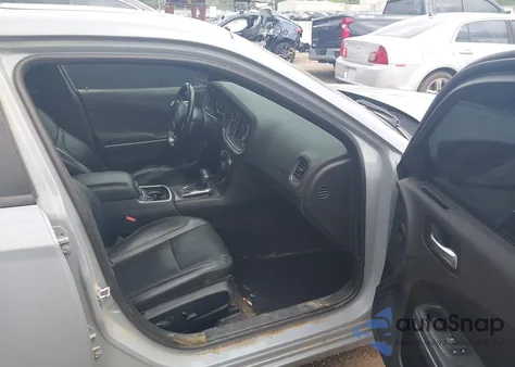 2022 Dodge Charger Sxt Rwd z USA, uszkodzony, nr VIN 2C3CDXBG3NH129331